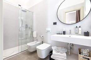 MESBEGLIA LUXURY ROOMS