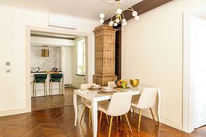 Main Square Prestige Suites -Staymoovers