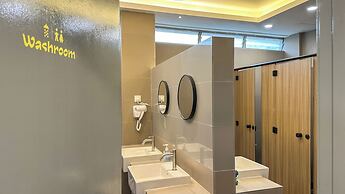 Traveller Ark Hotel & Bunks