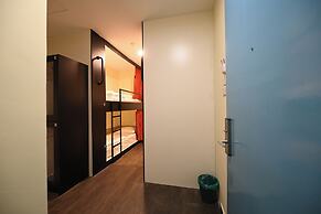 Traveller Ark Hotel & Bunks