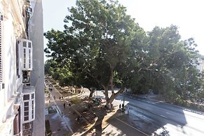 La Casa de la Alameda