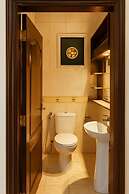 Central Family Apartment
