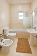 Central Family Apartment