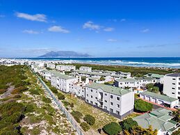 Big Bay Beach Club G6