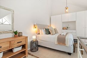 104 Hideaway Loft Studio