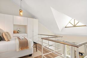 104 Hideaway Loft Studio