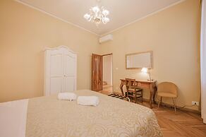 Santo Stefano Palace