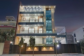 The Grand Homes