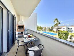 Pêra Secret Garden 2 With Pool by Homing