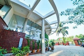 Ocean White Sands Resort & Spa