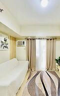 Cozy Staycation at Avida Iloilo