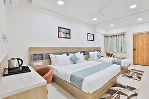Hotel SR Radhey