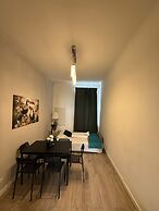 Simple 2BR Near Westbahnhof Station