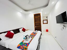 Roomshala Hotel Iotus Villa