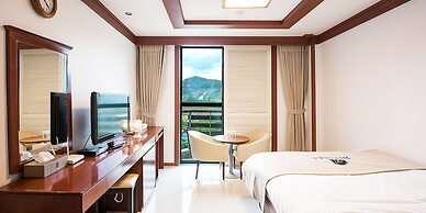 Benikea Hotel CheongDo Hot Spring