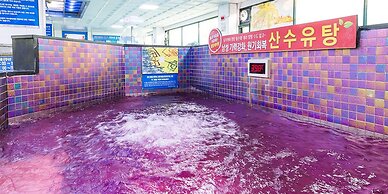 Benikea Hotel CheongDo Hot Spring
