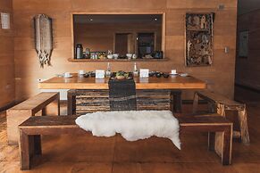 palafito cucao lodge