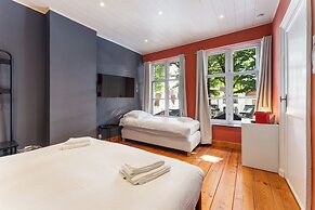 The Lake Suites