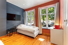 The Lake Suites