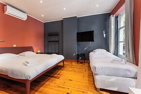 The Lake Suites
