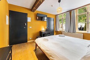 The Lake Suites