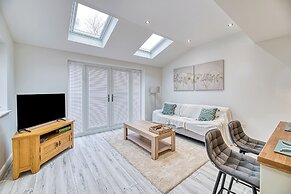 One Bed in Guilden Sutton by Guestz