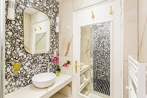 Merveil Luxury Suite - Louvre Rousseau