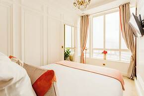 Merveil Luxury Suite - Louvre Rousseau