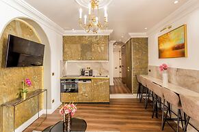 Merveil Luxury Suite - Louvre Rousseau