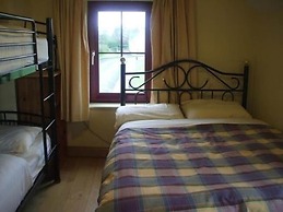 Brú na Dromoda Dromid Hostel