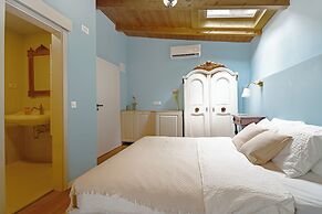 The Vlasta Collection Rooms