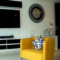 Twin Sands Private Apartment, Phuket