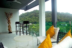 Twin Sands Private Apartment, Phuket