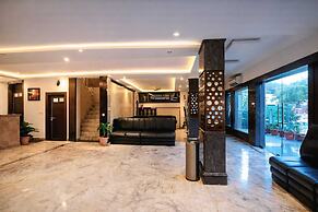 Goyal Hoteliers - Hotel Tara Palace