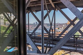 Porto Haven - Under the Luís I Bridge