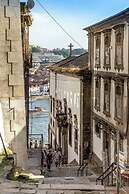 Porto Haven - Under the Luís I Bridge