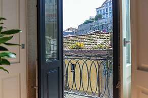 Porto Haven - Under the Luís I Bridge