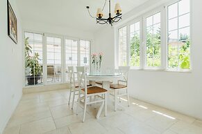 Captain's Villa