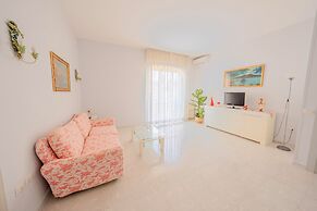 MARINELLI HOUSE - Song Parthenope