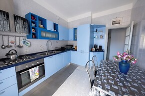 MARINELLI HOUSE - Song Parthenope