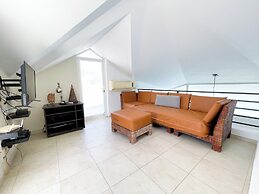 KORALES BEACH APARTMENTS