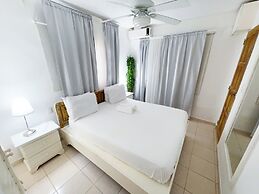 KORALES BEACH APARTMENTS