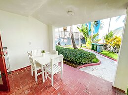KORALES BEACH APARTMENTS