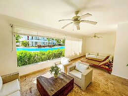KORALES BEACH APARTMENTS