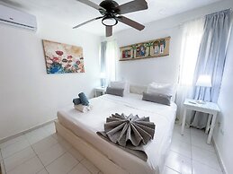 KORALES BEACH APARTMENTS