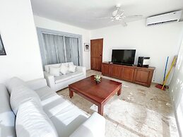 KORALES BEACH APARTMENTS