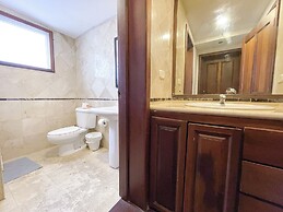 KORALES BEACH APARTMENTS