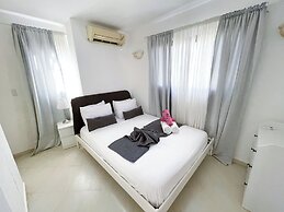 KORALES BEACH APARTMENTS