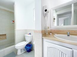KORALES BEACH APARTMENTS