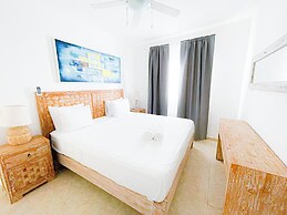 KORALES BEACH APARTMENTS